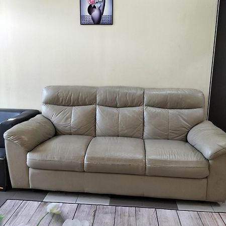 Ulfah Hotel 丰盛港 外观 照片